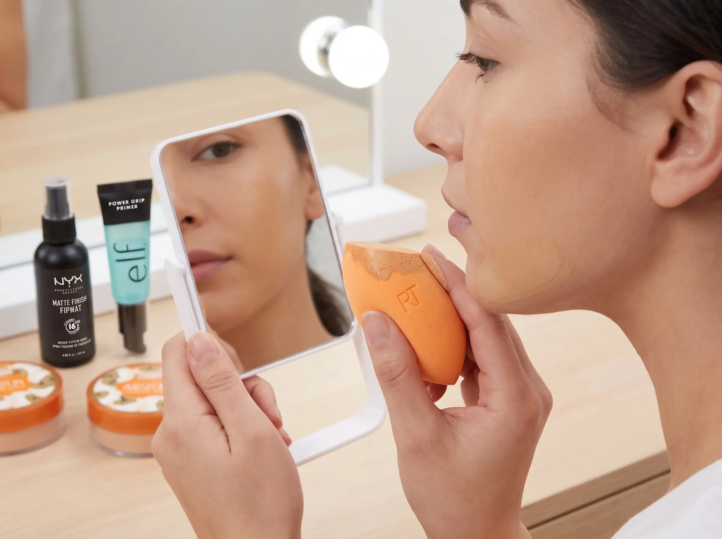 5 Reasons Your Foundation Looks Patchy-and Pro Fixes